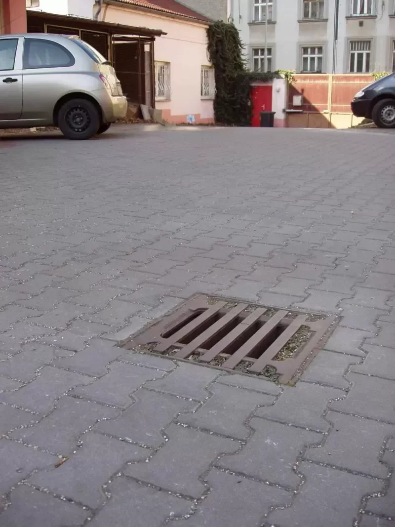 Betonové uliční vpusti