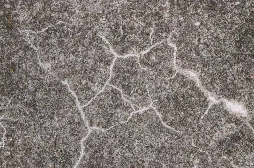 Samoléčivý beton