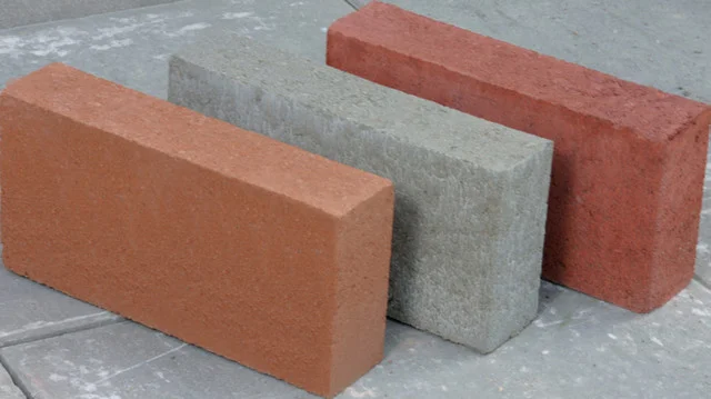 Betonové zdící tvárnice a cihly
